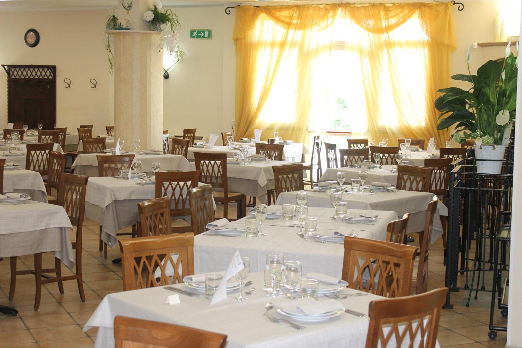 Hotel Ristorante La Torretta Bianze Luaran gambar